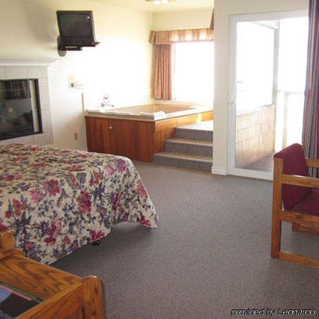 Cozy Cove Beachfront Resort Inn Lincoln City Quarto foto