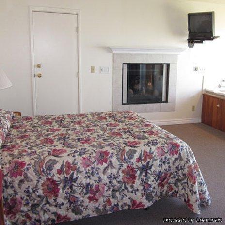 Cozy Cove Beachfront Resort Inn Lincoln City Exterior foto
